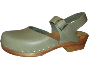 Clog Sandals - Traditional Heel Clogs