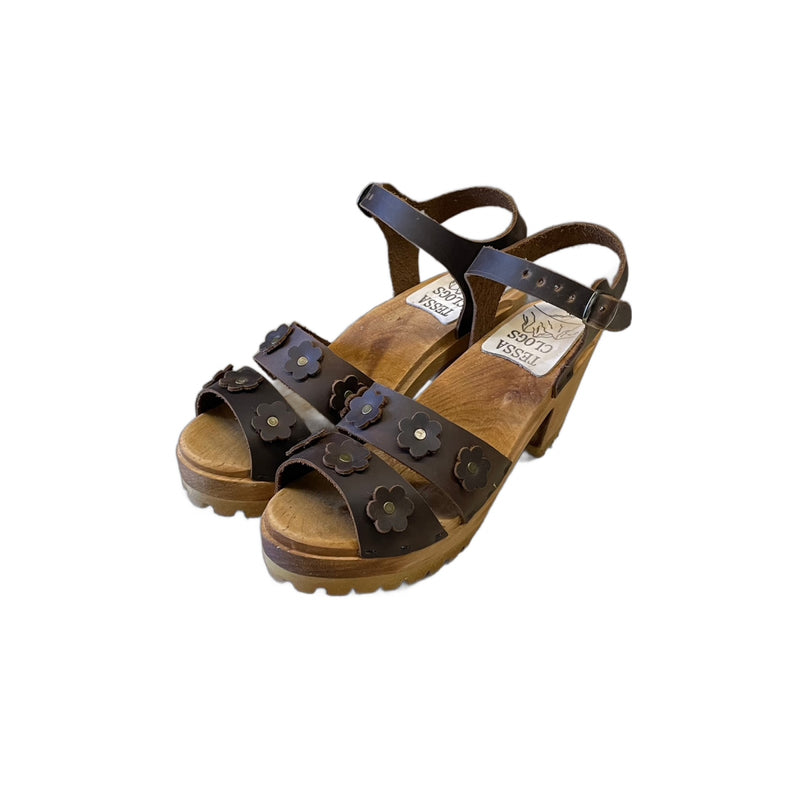 High Heel Mountain Emma Flower Sandal in Raisin