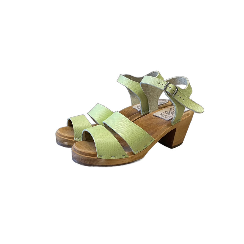 High Heel Emma sandal in Pistachio Lizzard