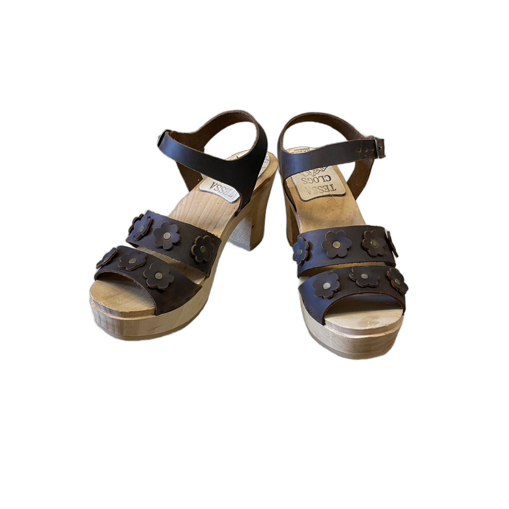 Ultimate High Emma Flower Sandal in Raisin