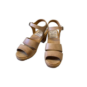 High Heel Emma Sandal in your choice of Neutral Featured Leather