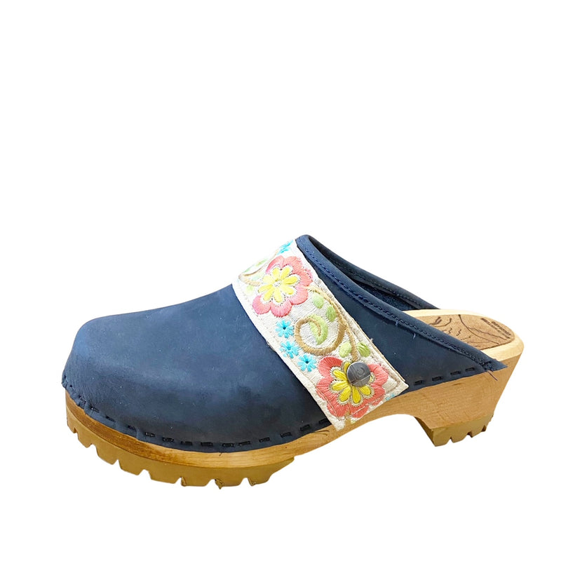 Mountain Sole Denim with your choice of Embroidered Ribbon Strap