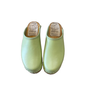 Plain Pistachio Traditional Heel Clog