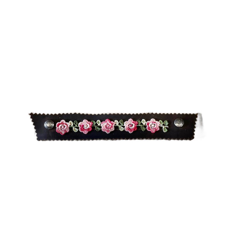 Gretel Ribbon Snap Strap in Raisin