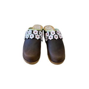Traditional Heel Raisin with Pistachio Edgeband and Cherry Blossom Linnes Snap Strap