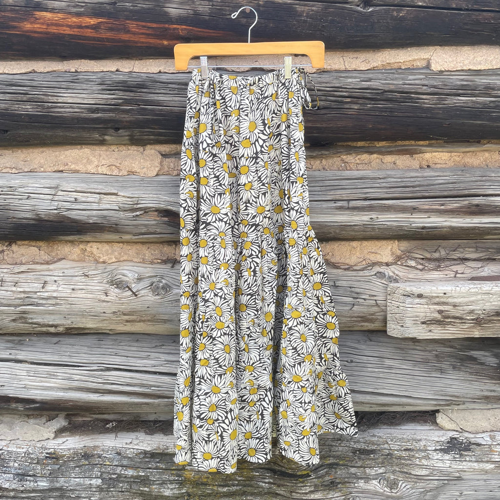 Asha Camilla Skirt Black Floral