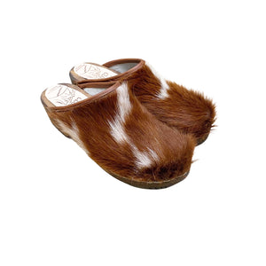 Brown and White Traditional Heel Cow Clogs size 40