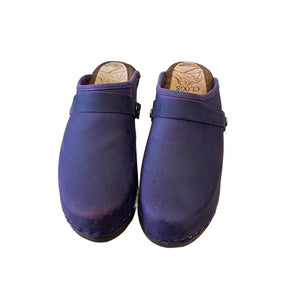 Dark Violet Traditional Heel Snap strap Clogs