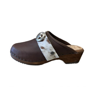 Chocolate Traditional Heel Cow print Snap strap Clog
