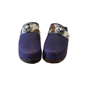 Dark Violat Traditional Heel Cow print Snap strap Clog