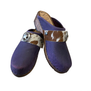 Dark Violat Traditional Heel Cow print Snap strap Clog