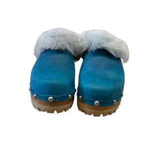 Pacific Blue Mountain Sole shearling Clogs with decorative nails