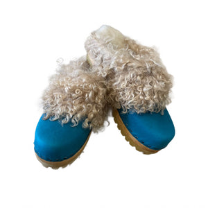 Mountain Sole Yura Pacific Blue with Wheat Tigrado Shearling