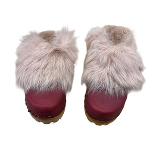 Mountain Sole Yura Black Cherry with Powder Pink Tigrado Shearling