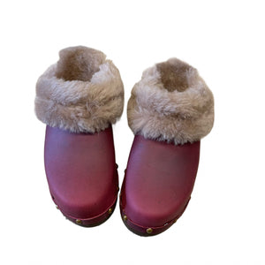 Black Cherry Traditional heel shearling Clogs