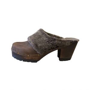 Chocolate Brown High Heel Mountain Yura Shearling clogs