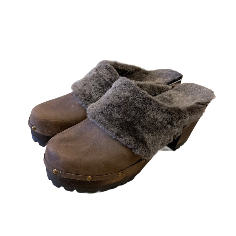 Chocolate Brown High Heel Mountain Yura Shearling clogs