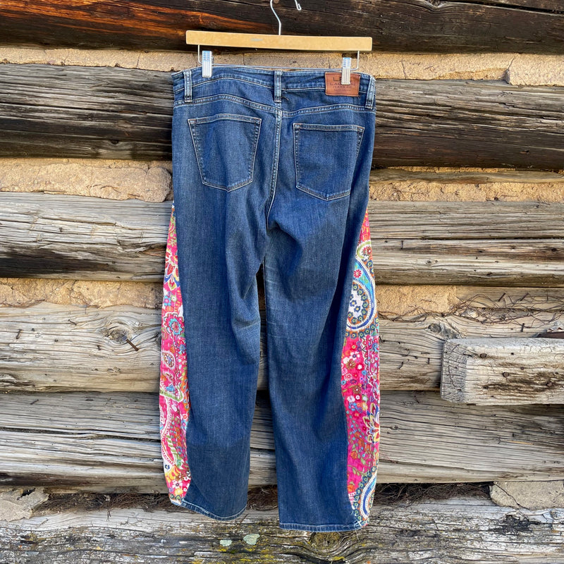 Tessa  Upcycled  Women's  Pink Quilt Barrel Jeans Size 8