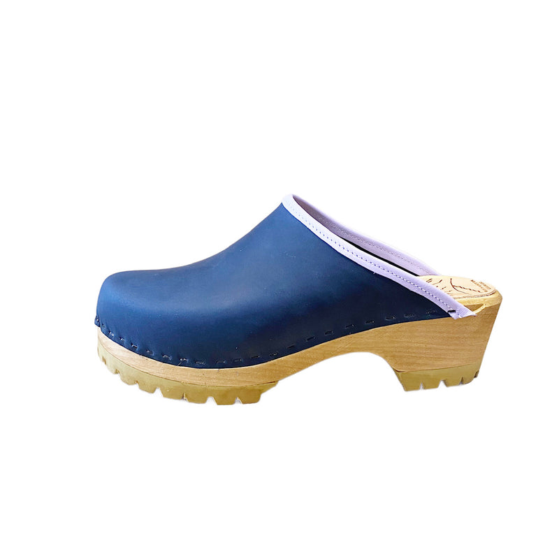Plain Blueberry with Lilac Edgeband Mountain Clog