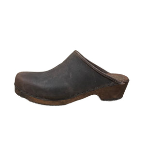 Rustic Brown Men's Clogs