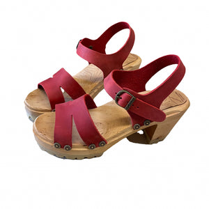 Red High Heel mountain Sole Saga Sandal