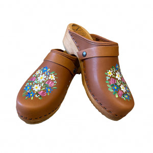 Hand painted Traditional Heel Clog in Sunrise  Oil Leather