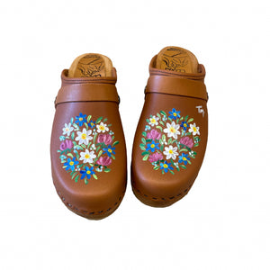 Hand painted Traditional Heel Clog in Sunrise  Oil Leather