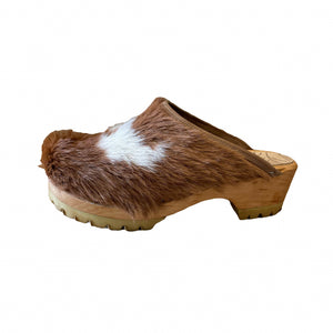 Tan and White furry calf hide mountain clogs