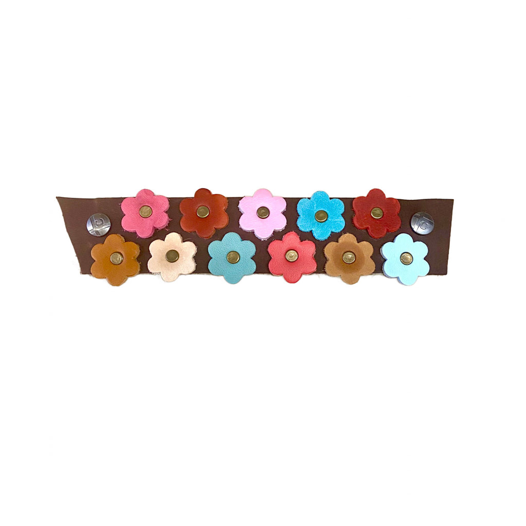 Cocoa linnea Snap Strap Multi Colored Flowers