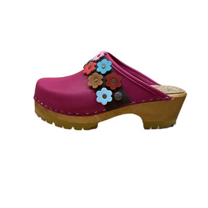 Magenta Mountain Clogs with Linnea Snap Strap in Cocoa/multi