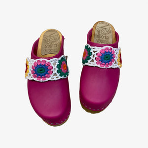 Magenta Mountain Clog with Pink Sara Snap Strap