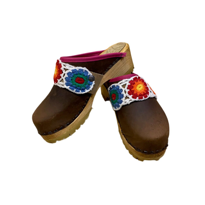 Cocoa Mountain Clogs with Magenta Edgeband ad Sara Red Crochet Snap Strap