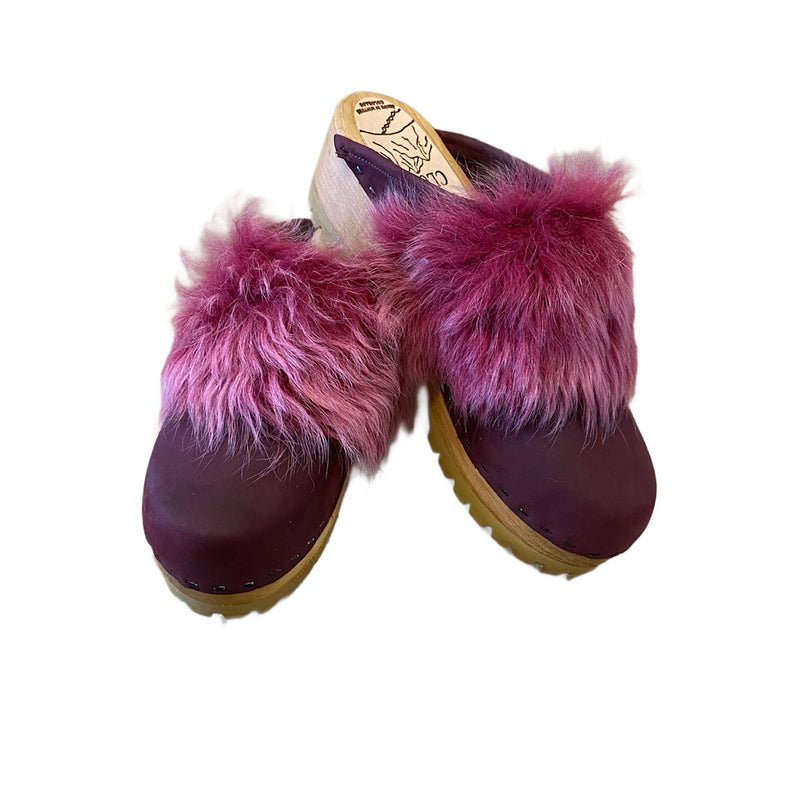 Magenta Tigrado Shearling Snap Strap Mountain Clogs in Merlot Leather