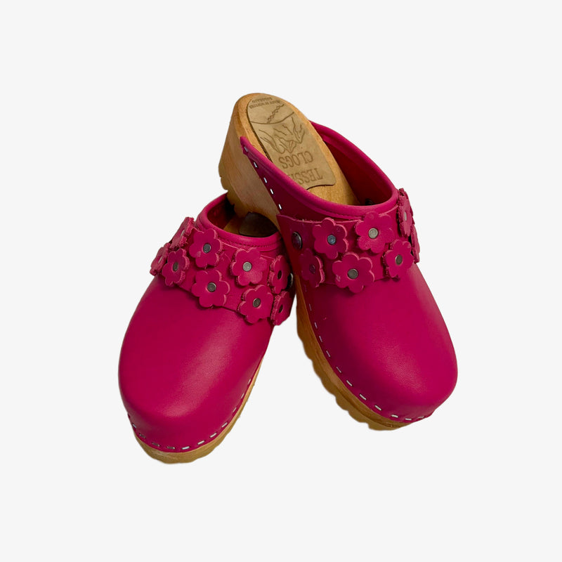 Magenta Bean Oil Tanned Leather Mountain Clogs with Linnea Flower Snap Strap