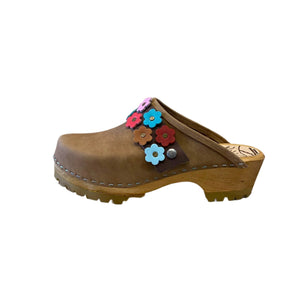 Mountain Sole in your choice of Featured Leather with Multi Colored Linnea Strap