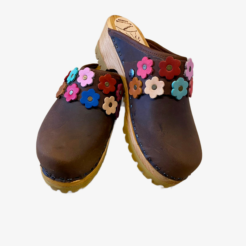 Brown Mountain Clogs with Linnea Flower Snap Strap