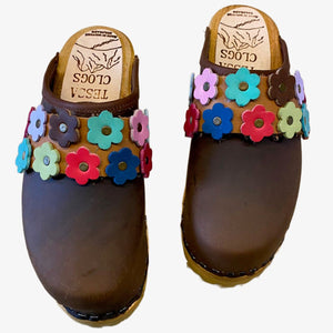 Brown Mountain Clogs with Linnea Flower Snap Strap
