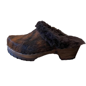 Brown and Black speckled Pony shearling mountain Clogs