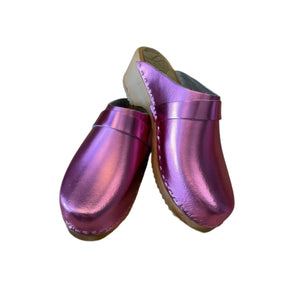 Pink Metallic Traditional Heel Clogs