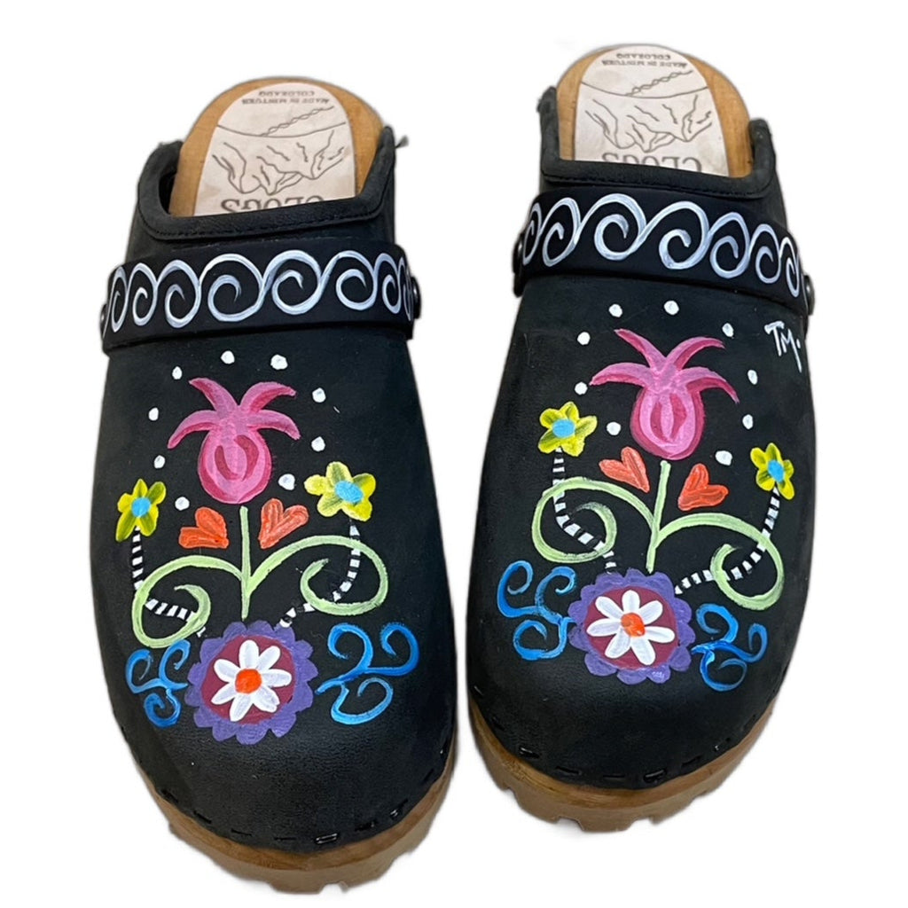 Black Oil Tanned Rebecca Mountain Clogs