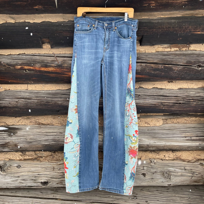 Barrel shaped Light Blue Quilt Upcycled Jeans