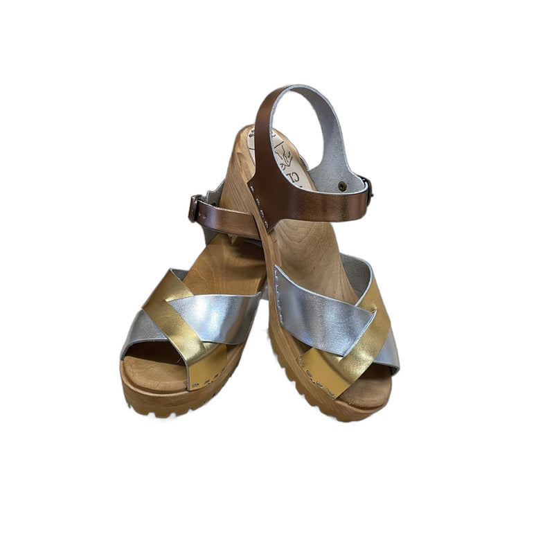 High Heel Mountain Sole Multi Colored Metallic Heather Sandal