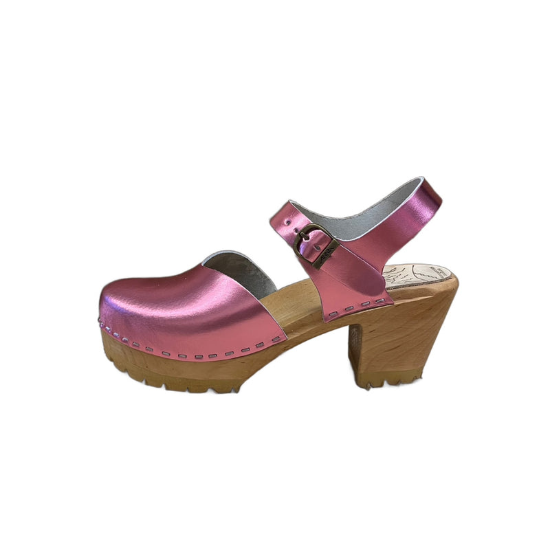 Metalic Leather High Heel Mountain Moa sandal