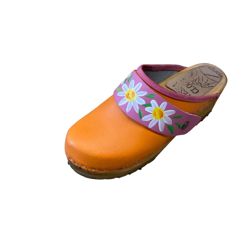 Mountain Sole Orange with Hand Painted Daisy Snap Strap