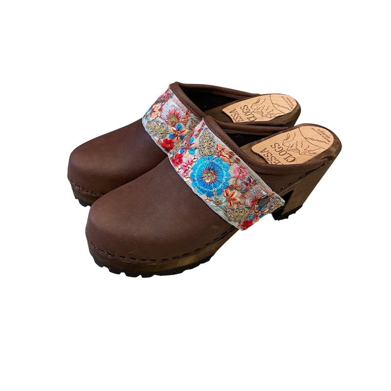 High Heel Mountain Sole Brown Oil Tanned Leather with your choice of Ribbon Snap Strap