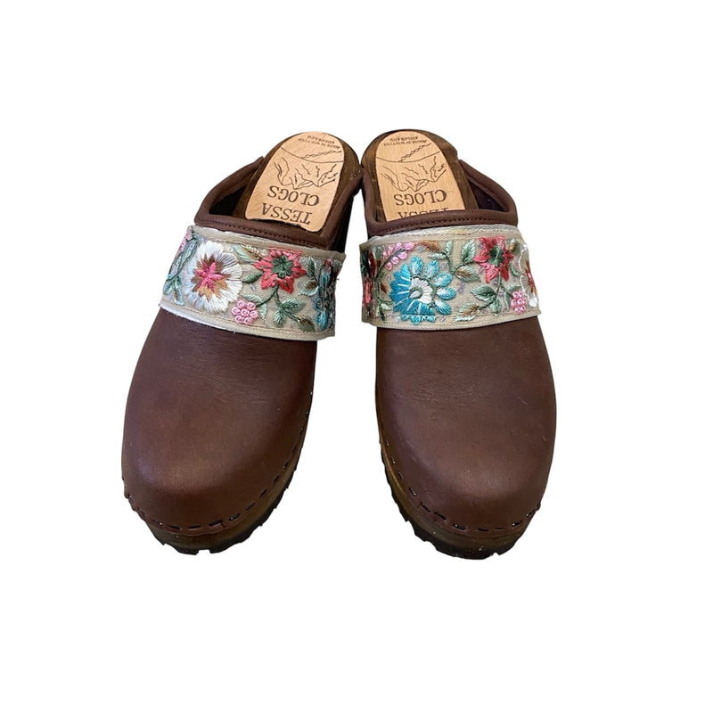 High Heel Mountain Sole Brown Oil Tanned Leather with your choice of Ribbon Snap Strap