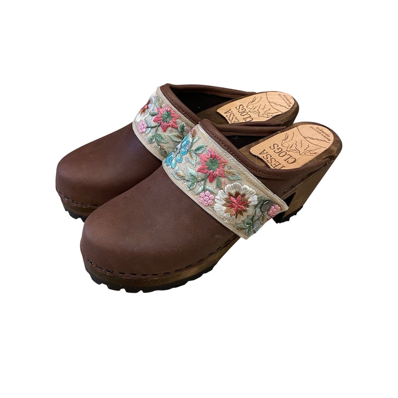 High Heel Mountain Sole Brown Oil Tanned Leather with your choice of Ribbon Snap Strap