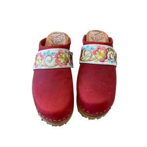 Mountain Sole Red Oil Tanned Leather with Ribbon Snap Strap