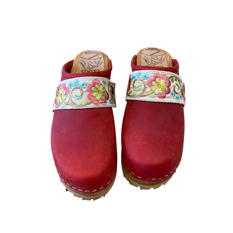 Mountain Sole Red Oil Tanned Leather with Ribbon Snap Strap