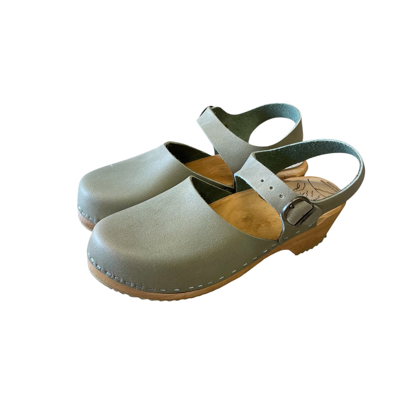 Traditional Heel Sage Green Moa Sandal